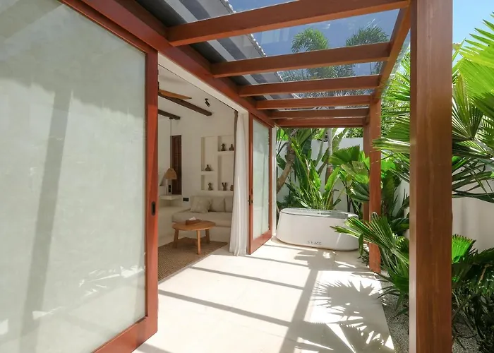 Breathe Boutique * Uluwatu